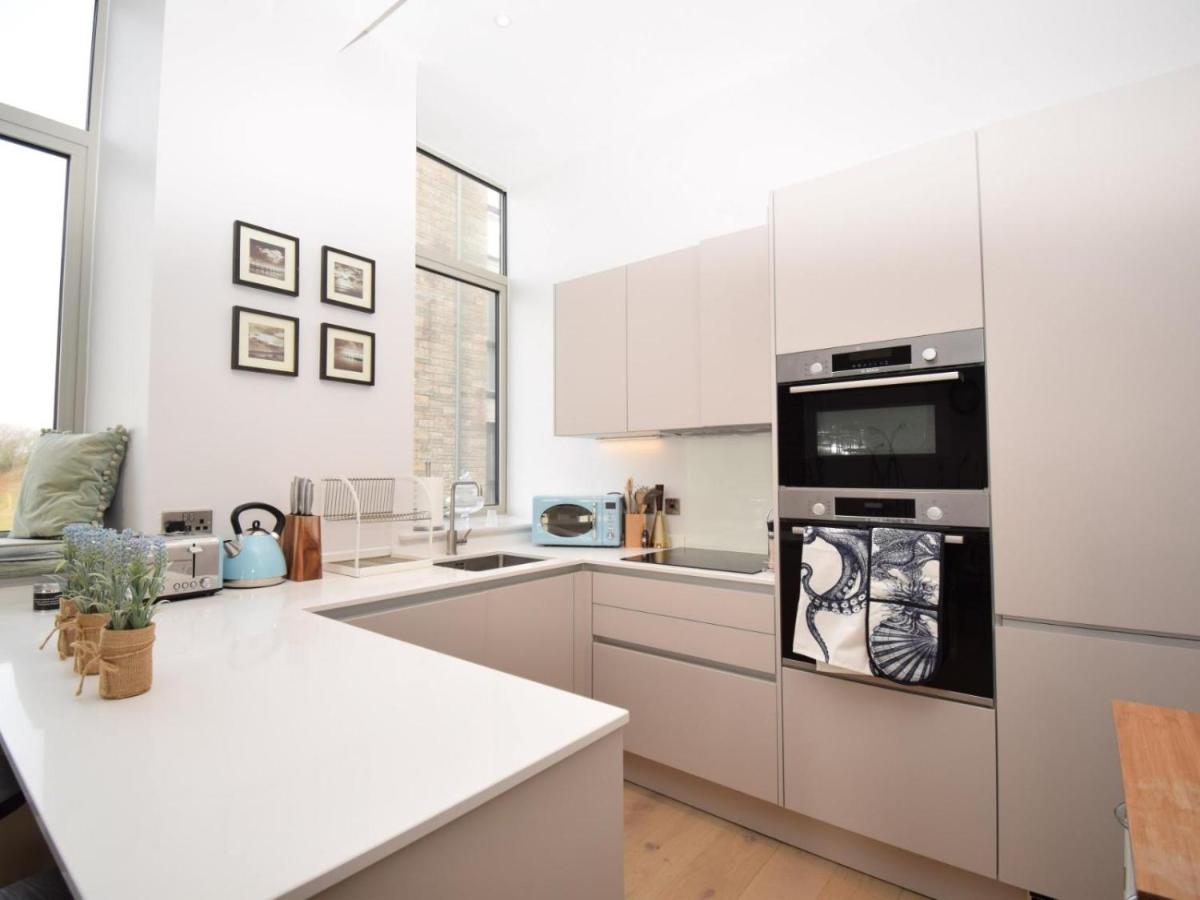 The Sandpiper's Pearl Apartment *